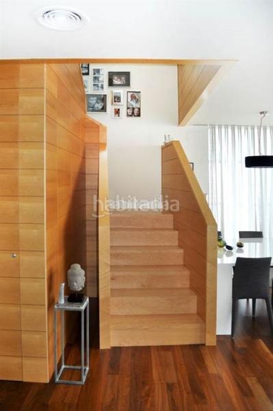 Foto 4e5c2beb-84de-4ba7-ba70-e9cd50ea2f3f. Location attique avec chauffage parking piscine dans Barcelona