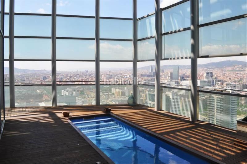 Foto 726f7694-437b-46b7-ad8f-782a387b404c. Rent penthouse with heating parking pool in Diagonal Mar i el Front Marítim del Poblenou Barcelona