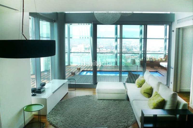 Foto e20cf4b6-ebb9-4e85-9af8-3cd84dbebd78. Rent penthouse with heating parking pool in Diagonal Mar i el Front Marítim del Poblenou Barcelona