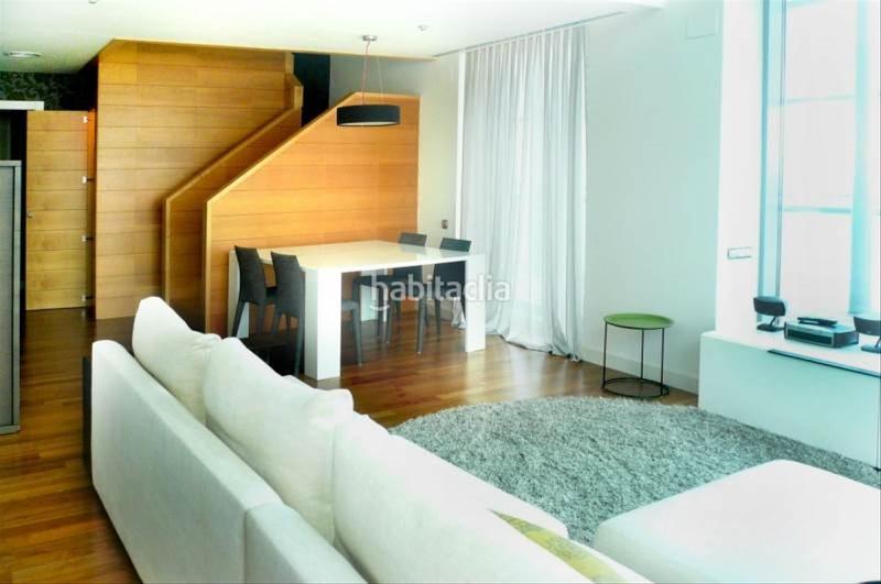 Foto f720584e-ecad-4a68-bc14-2f3a9a51f3b9. Rent penthouse with heating parking pool in Diagonal Mar i el Front Marítim del Poblenou Barcelona