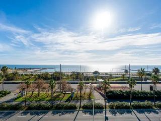 Affitto Appartamento  Passeig de garcia fària. De lujo !  4 hab, terraza grande con vista mar !