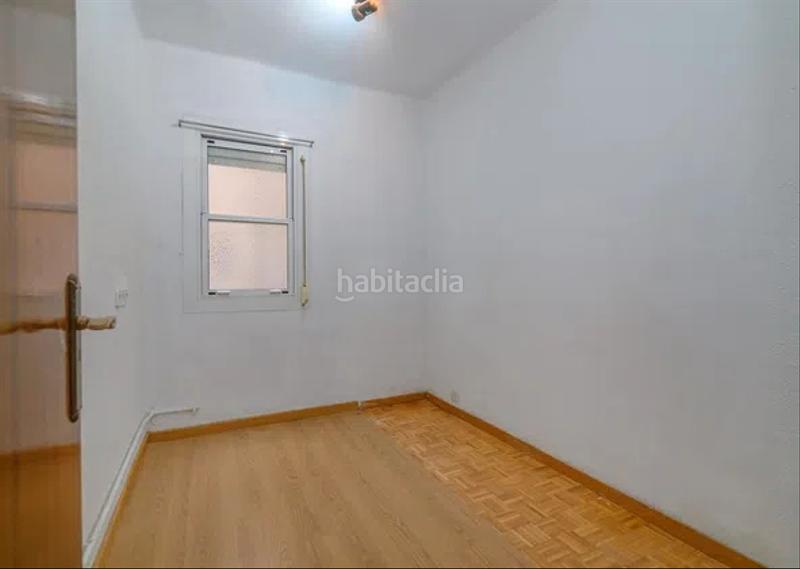 Foto 3d3ed40c-f015-4b89-a9e7-8b4b479022b2. Piso alto, tranquilo y soleado, 70m2,3 hab, en Sant Antoni Barcelona