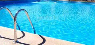 Appartement  Avinguda diagonal. Balcon grande , piscina , parking !