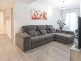 Pis  Carrer de pallars. 3 hab, con terraza grande, edificio de 2017 !