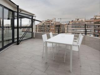 Alquiler Ático  Avinguda diagonal. Gran terraza, vista despejada ))