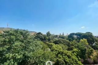 Location Appartement à Sarrià. De lujo, amueblado y equipado, balcon y vists !
