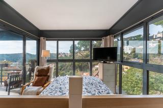 Casa a Sarrià. Con vistas espectaculares al  mar y  barcelona !