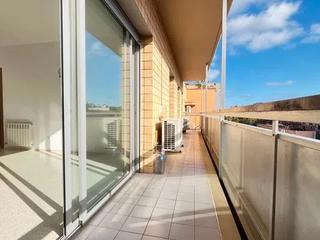 Appartamento  Carrer de batista. Alto, tranquilo, luminoso, con balcon y vistas , parking , trast