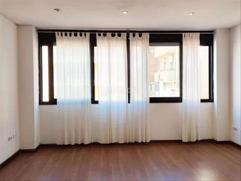 Foto 529efe4a-3501-4b8d-a811-47165bd92b93. Miete studiowohnung in Bon Pastor Barcelona