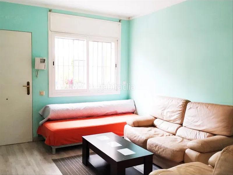 Foto 9d021d01-5cf2-4533-9535-e02b3125a931. Pis a Raval Barcelona