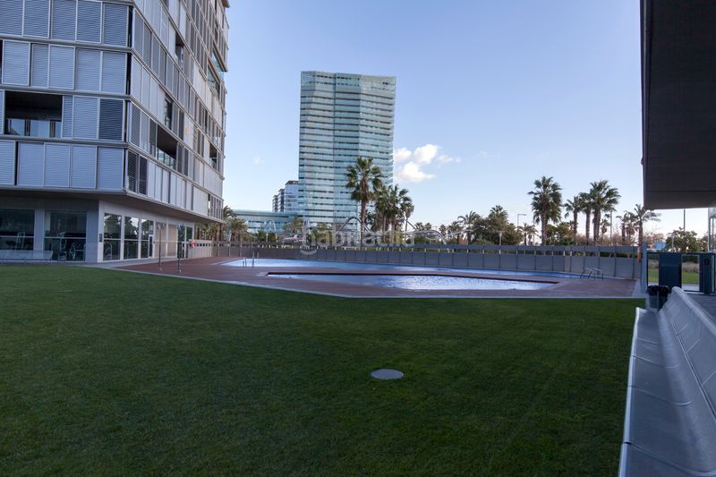 Foto be9c4db4-66d5-42b9-9ce2-8df8e1246e7b. Pis amb calefacció aparcament piscina a Diagonal Mar i el Front Marítim del Poblenou Barcelona