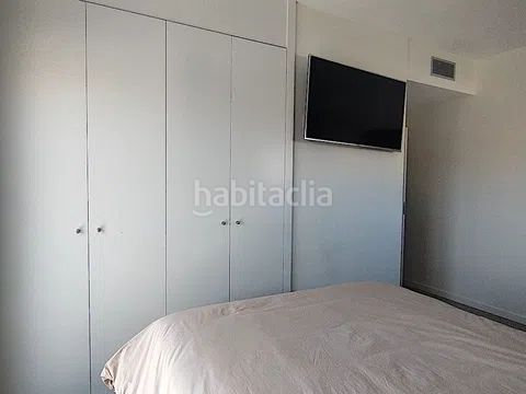 Foto 1fc5d91b-5ed4-49ba-8667-9922ffc13526. Àtic amb calefacció a La Bordeta Barcelona