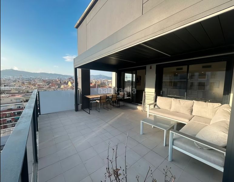 Foto 1ffd53a3-e1a1-48b7-b035-222f17bef755. Àtic amb calefacció a La Bordeta Barcelona