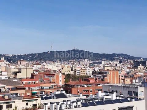 Foto 73516ffb-653e-4502-8e6c-e97576afe4fe. Àtic amb calefacció a La Bordeta Barcelona