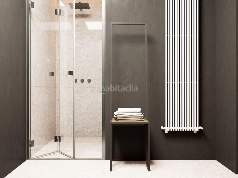 Foto ee231f9f-76a9-4588-bd93-2d1e837db81e. Casa adossada amb xemeneia calefacció aparcament piscina a Lloret de Mar