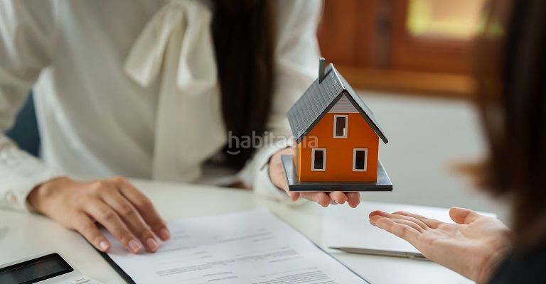 Foto c619d9c1-707d-46b7-a40a-b18985b2925b. Edifici a La Florida Hospitalet de Llobregat (L´)