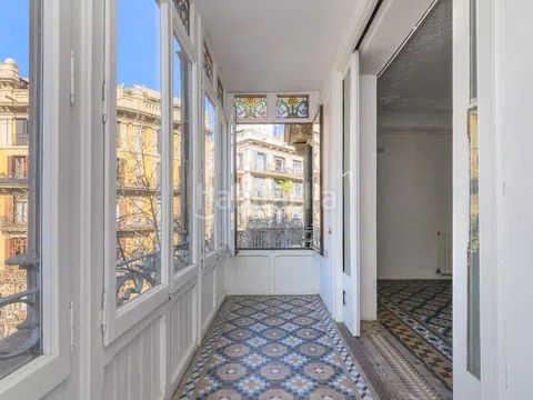 Foto 2f0f6c43-db9f-42ca-93f7-8d2064d7e2db. Pis amb calefacció a Dreta de l´Eixample Barcelona