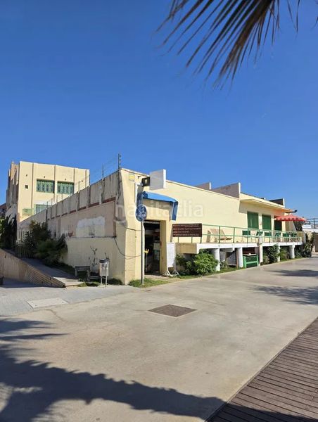 Foto 56cf9503-2bb5-4501-967d-0173fc2afae6. Edifici a Centre Badalona