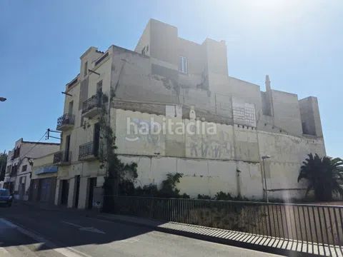 Foto 8b8f6e22-7fd5-4b7f-b203-4975c348237c. Edifici a Centre Badalona