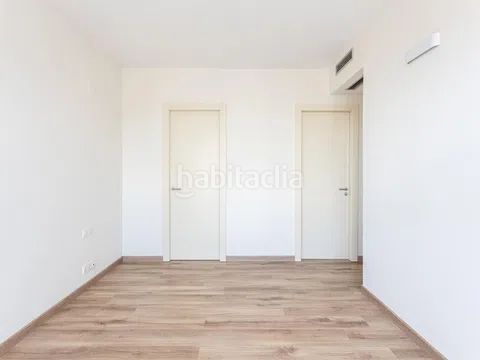 Foto e28b4987-9af0-475e-9204-b0ac4c7b0755. Pis amb calefacció piscina a Diagonal Mar i el Front Marítim del Poblenou Barcelona