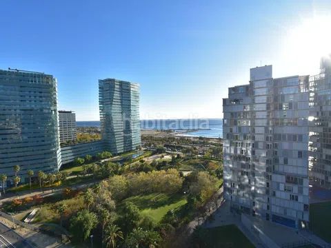 Foto 0d3d1e14-9f8c-41ba-99bd-57a1df74734b. Pis amb calefacció piscina a Diagonal Mar i el Front Marítim del Poblenou Barcelona
