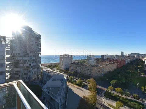 Foto 95ca5a85-f1f2-4d3e-beb0-49428a2139eb. Pis amb calefacció piscina a Diagonal Mar i el Front Marítim del Poblenou Barcelona