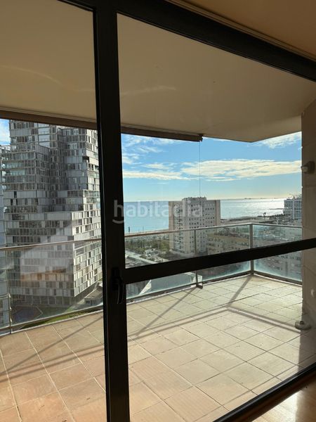 Foto e3a5eee8-59a8-418d-a464-4b1c2ad7104f. Pis amb calefacció piscina a Diagonal Mar i el Front Marítim del Poblenou Barcelona