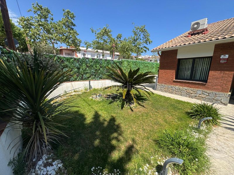 Foto d20a0011-46b3-46de-b2a5-0de27616f77e. Xalet amb calefacció aparcament piscina a Canet de Mar