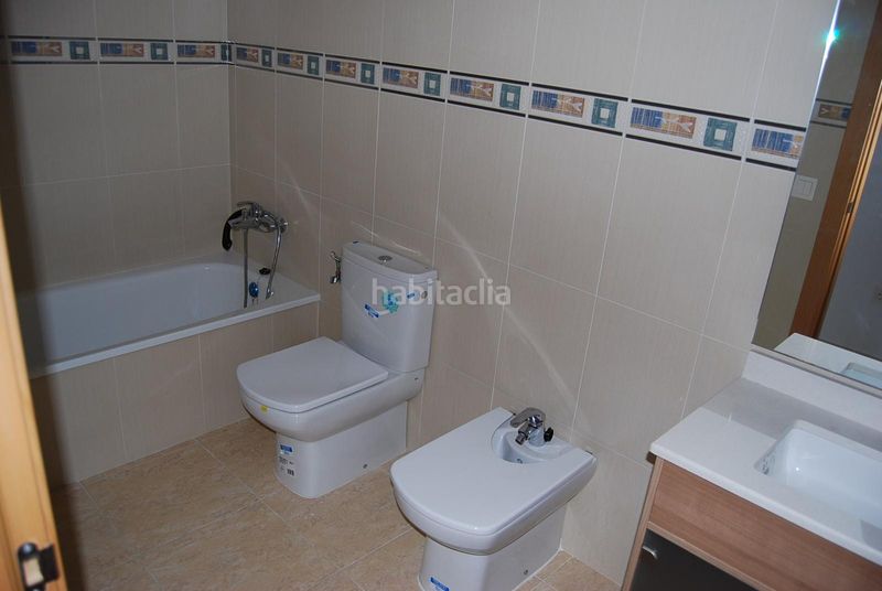 Foto c840b60b-99b0-47f3-a262-10ac55536ed8. Apartament amb calefacció a Centre Lloret de Mar
