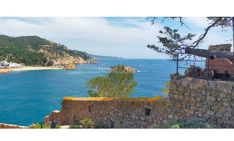 Foto 0e84be5f-87cf-4ef7-95f5-5ca812a333d8. Edifici a Tossa de Mar Tossa de Mar