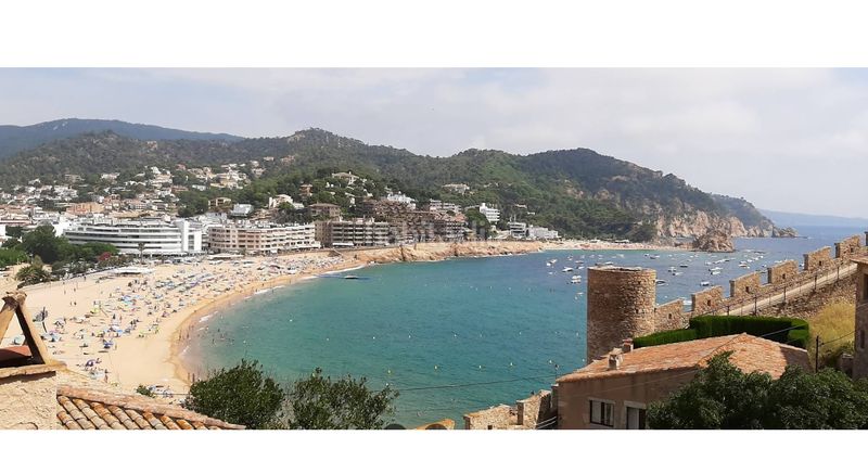 Foto cd75b8ec-5566-4a39-a681-d76e499a7e73. Edifici a Tossa de Mar Tossa de Mar