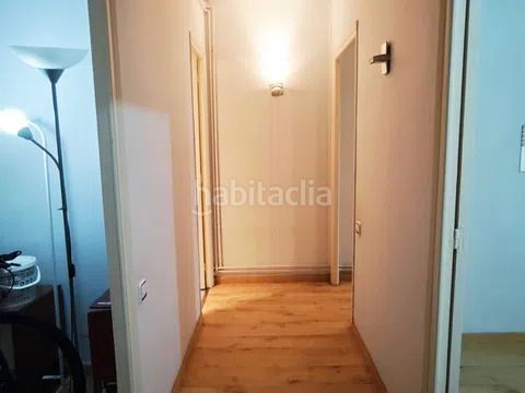Foto 531afeaa-243e-4b0f-a0bc-b42da1362048. Pis amb calefacció a La Nova Esquerra de l´Eixample Barcelona
