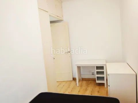Foto 56b920dc-f1db-4f04-a884-dc6cec25ffcc. Pis amb calefacció a La Nova Esquerra de l´Eixample Barcelona