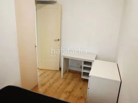 Foto 7635465f-317b-4301-9106-9fa9f256dc17. Pis amb calefacció a La Nova Esquerra de l´Eixample Barcelona