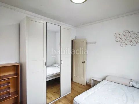 Foto d726a96a-5c35-4fc8-92fe-2f6bbc3bc4c5. Pis amb calefacció a La Nova Esquerra de l´Eixample Barcelona