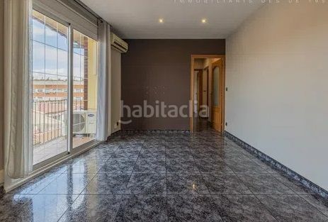 Foto e7485940-11b6-40d7-8510-294ca3316b1d. Pis a Almeda - El Corte Inglés Cornellà de Llobregat