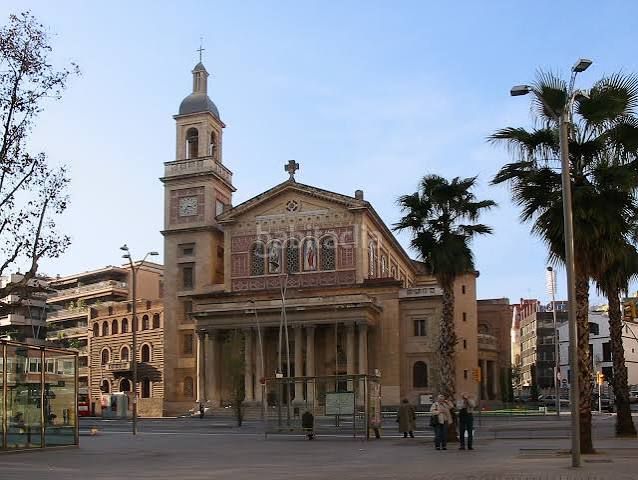 Foto 3bfd688a-e72d-4fc2-8428-90e65e33f2d2. Edifici a Sant Gervasi - Bonanova Barcelona