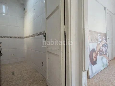 Foto 4b7f6119-ce68-48a8-ac24-a78fc6d18079. Pis a Carmel Barcelona