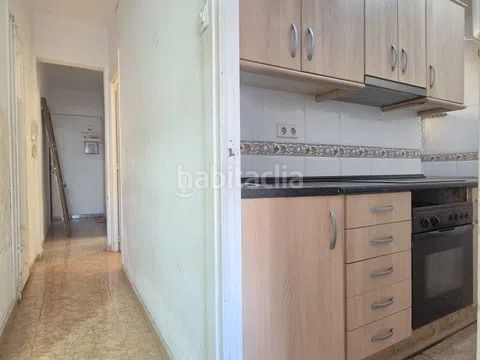 Foto 5ce38885-f691-4fdf-b37e-18bc96b05c24. Pis a Carmel Barcelona