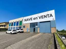 Industrial building in Vila-seca Poble. Esquinero de 550m2, y parcela de 1400m2 !