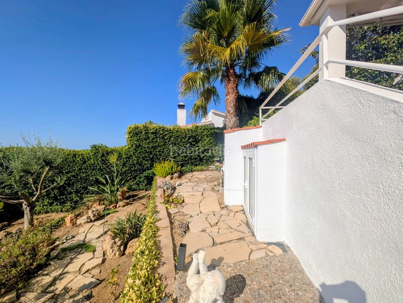 Foto ae636601-4ec5-42a2-97e6-1780a9e1d0bd. Casa amb calefacció aparcament a Roca Grossa Lloret de Mar