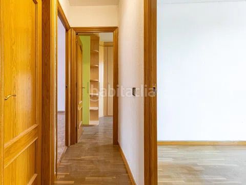 Foto 38966c32-208b-4cd2-ba6e-6f1dfa13d2c4. Flat with heating in Can Peguera Barcelona