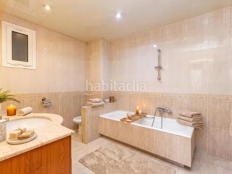 Foto 69ab762e-ab83-4519-9758-b6778731c263. Flat with heating in Can Peguera Barcelona