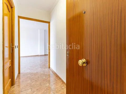 Foto a74bff83-c415-4a18-970f-35db02980d46. Flat with heating in Can Peguera Barcelona