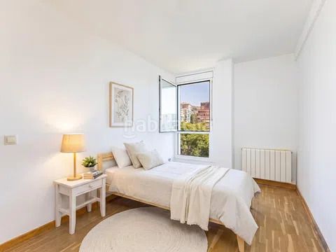 Foto c6f1d2f8-4804-41f6-ae8c-e8cb06dab1e3. Flat with heating in Can Peguera Barcelona