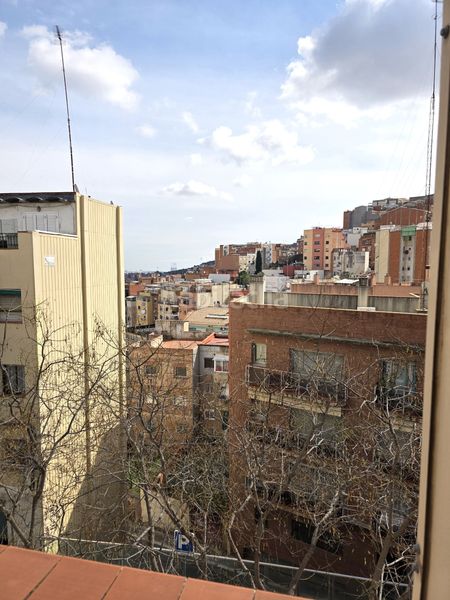 Foto a3711804-952b-463b-86e2-c547a15f8d00. Piso en La Teixonera Barcelona