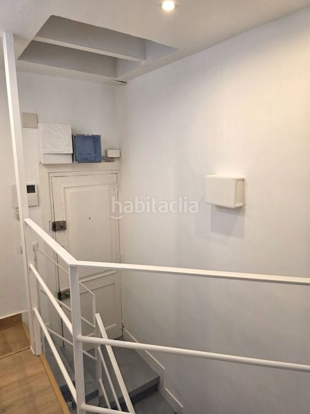 Foto b574aca2-704f-4a6d-9855-092895df0146. Local comercial a La Nova Esquerra de l´Eixample Barcelona