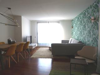 Location Appartement  Avinguda del portal de l'àngel. Alquiler de larga estancia  con muebles, piscina comunitaria y g