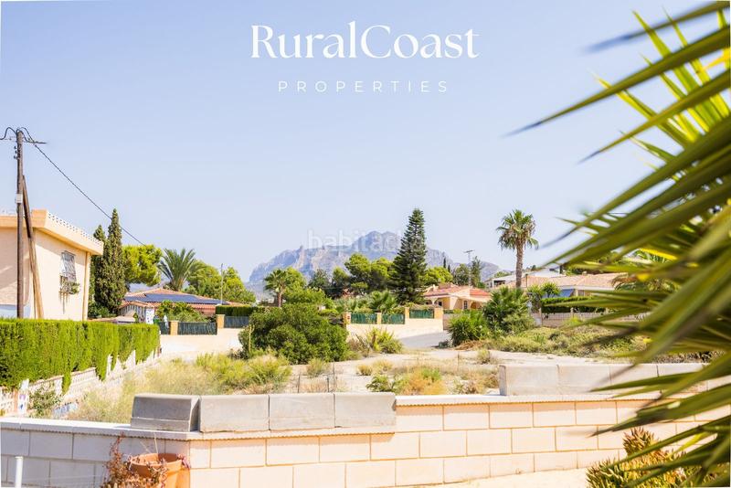 Foto 252d22cd-be40-495d-a65d-b6e93f68c3de. Chalet magnifica villa de 500m2, 1200m2 parcela, 6 habitaciones, 3 baños, sótano, calefacción, aire acondicionado y piscina. en Busot