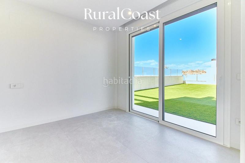 Foto 494246cf-45fe-440f-8a21-904f69d4837e. Chalet  independiente de 118m2 en el campello. piscina privada y vistas al mar y montaña en Mutxamel